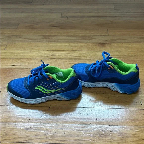 Saucony Kids Vibrant Blue and Neon Green Sneakers - Picture 3 of 6